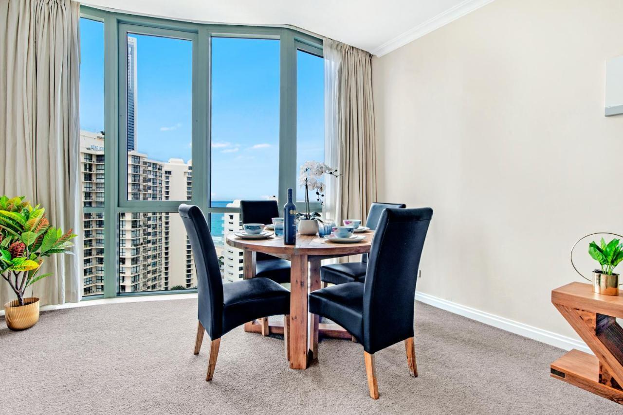Legends 1 Bedroom Spa Suite - We Accommodate Gold Coast Extérieur photo