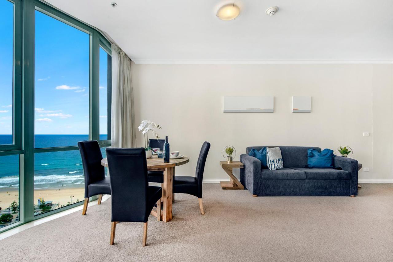 Legends 1 Bedroom Spa Suite - We Accommodate Gold Coast Extérieur photo